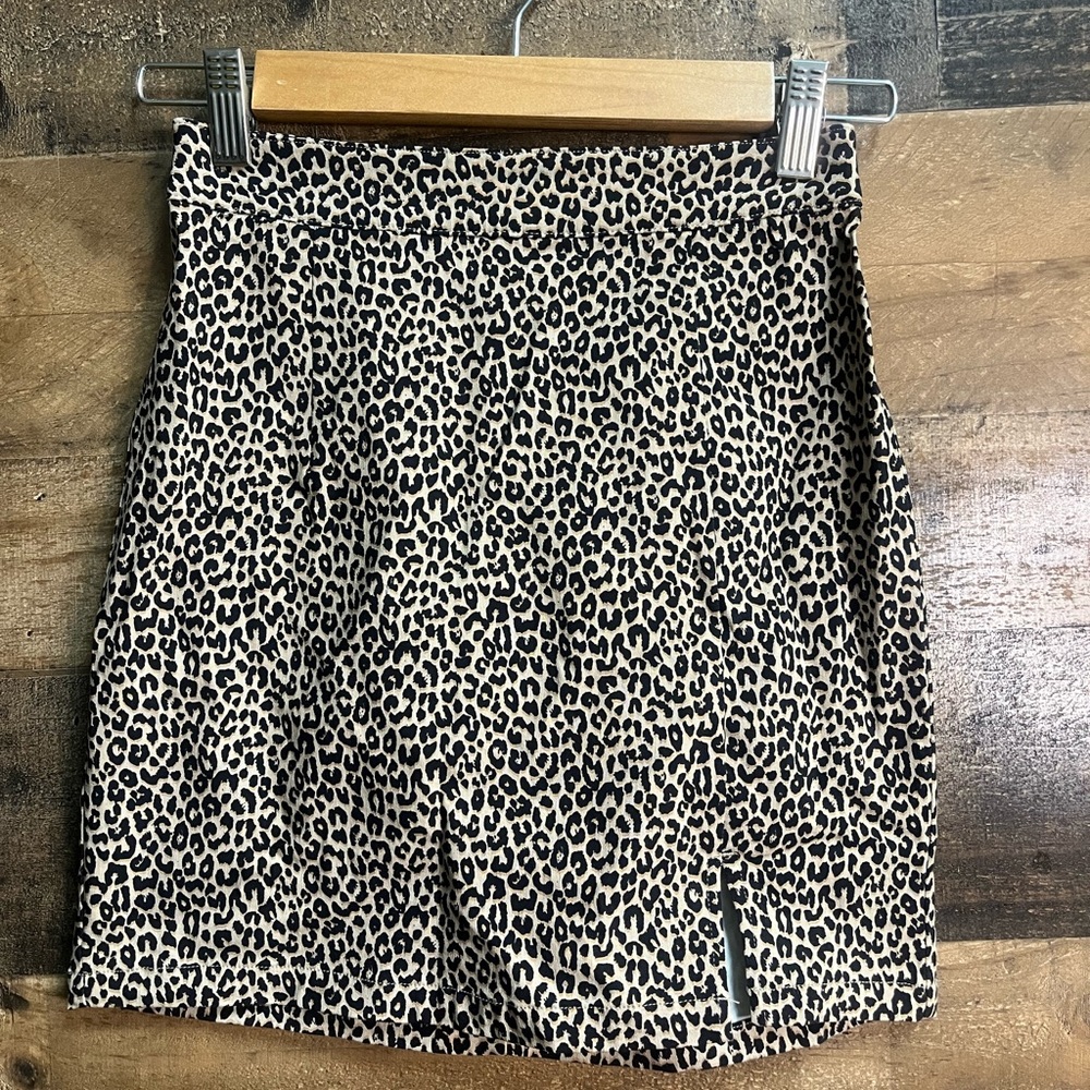 Garage Leopard Print Stretch Mini Skirt